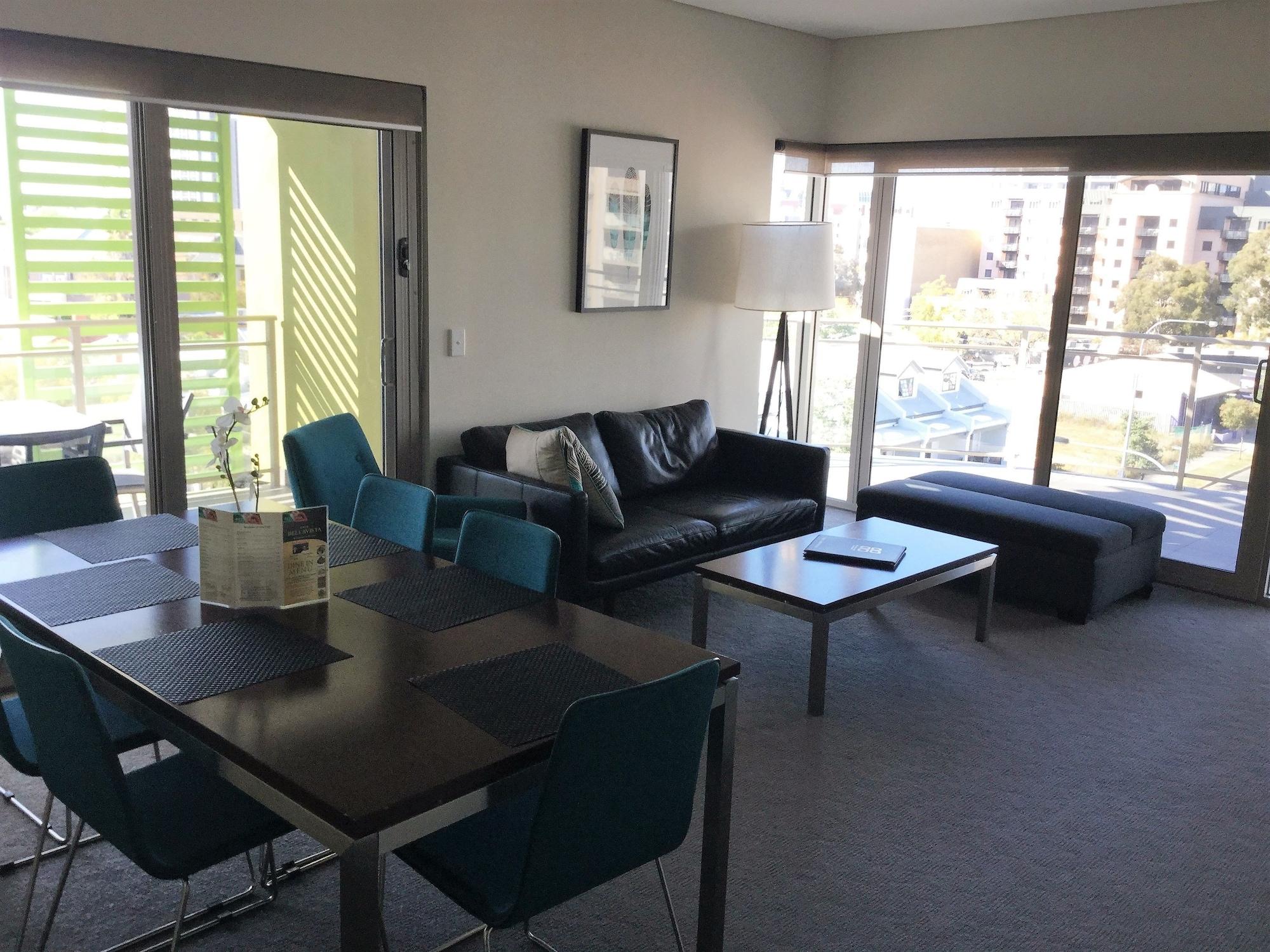 Baileys Serviced Apartments Perth Extérieur photo